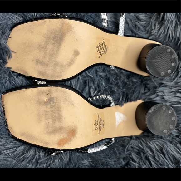 Sandals - Picture 4 of 4